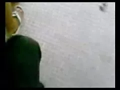 קורי צ'ייס סקס מטורף חינם ולילי ראדר שלישייה לוהטת על הספה
