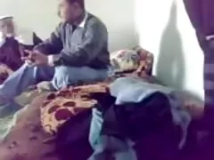 מותק עם קרם אנלי נהנה סרטיסקס חינם משלישייה