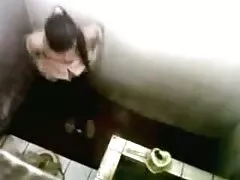 צפו בזוג סקס חינם ללא הרשמה חרמן נהנה ממין חובבני הארדקור על הספה