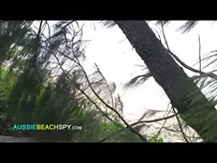 אוננות בחדר האמבטיה והחדרה סקססרטי אנאלית