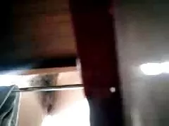 פוני לסביות מבוגרות חינם צמוד של כוס נוער במטבח