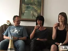 כוסית מזדינת