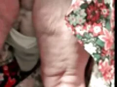 BBW מקבל נשים חרמניות זרע על הפנים החמודות שלה