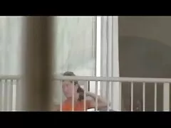 צעצועים לסביות גדולות, חמודות בלונדינית מזדיינת בתחת